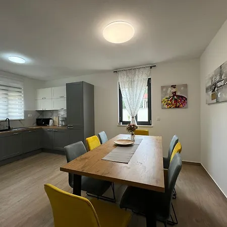 Tena Villa Medulin