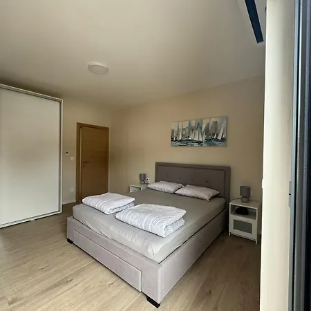 Tena Villa